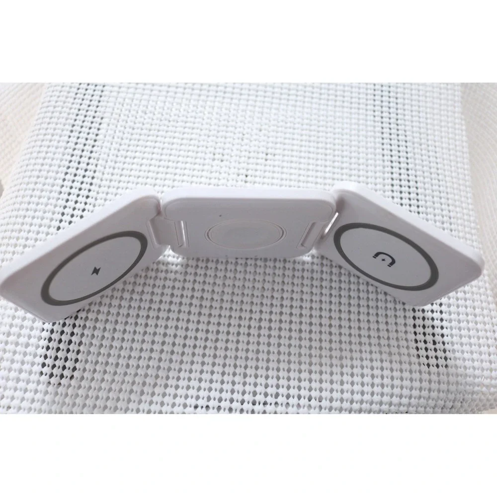 3-in-1 Foldable Wireless Charging Station White SW165 ZG2240 Phone Watch Earbuds